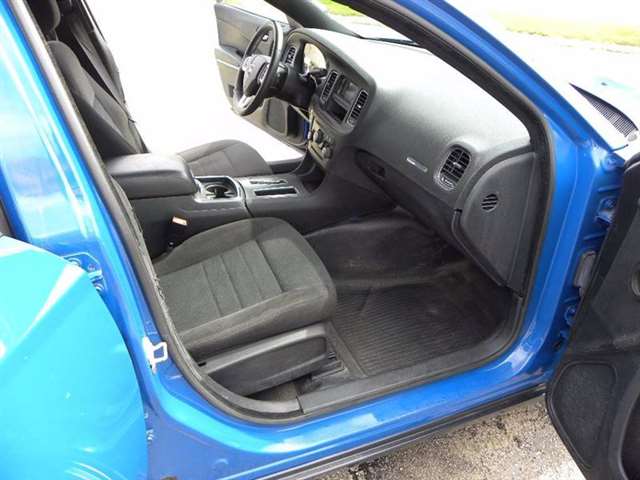 Dodge Charger 2013 photo 11